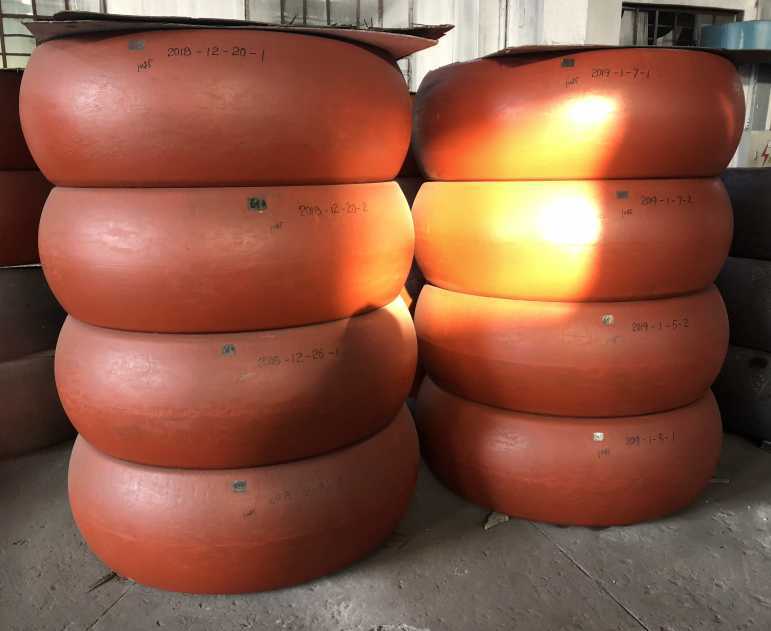 以質(zhì)量、信譽、服務占領耐磨輥套市場